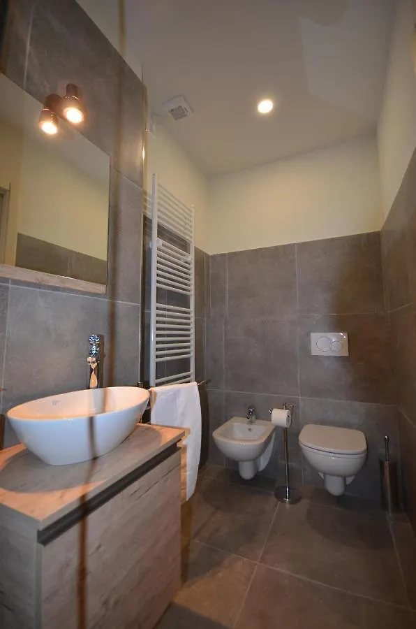 Varennahouse Aston Apt Villa 0*, Varenna