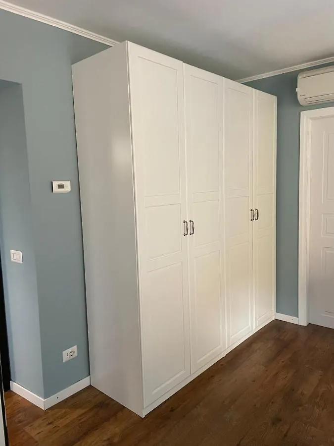 Holiday home Varennahouse Aston Apt Villa