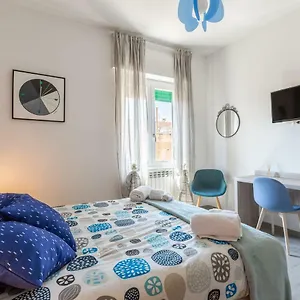 https://la-casa-di-anto-rome.it-romehotels.com
